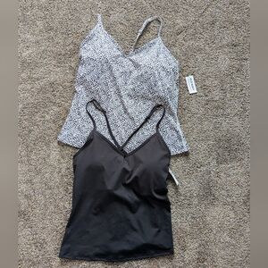Old Navy Powersoft Strappy Shelf Bra Tank Tops